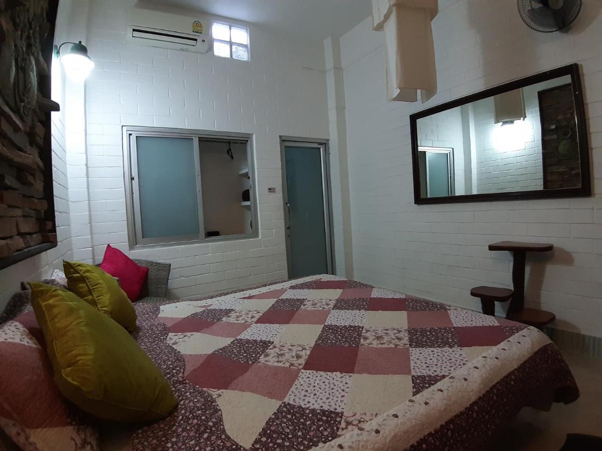 Banthorphan Resort Sangkhla Buri Eksteriør bilde